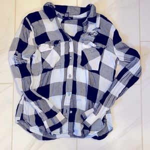 B&W Buffalo plaid button down